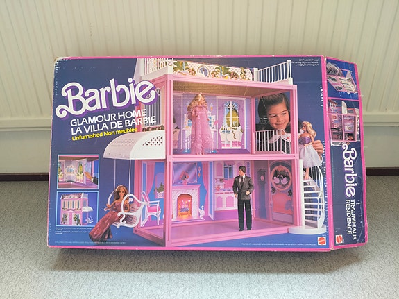 Barbie Glamour home