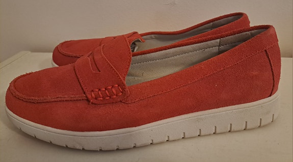 Naisten loaferit