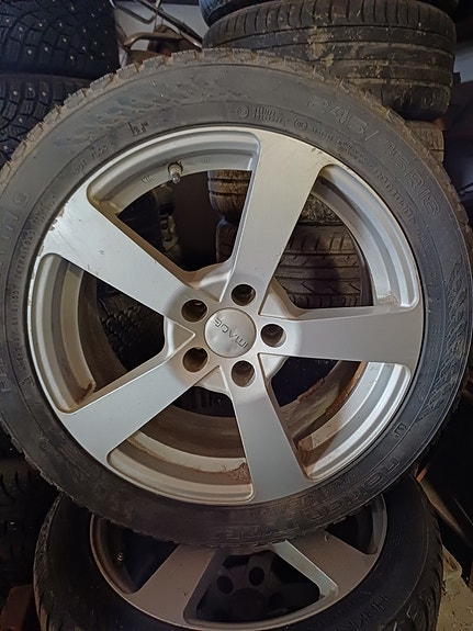 aluvanteet 8x18 et 45 jako 5x112