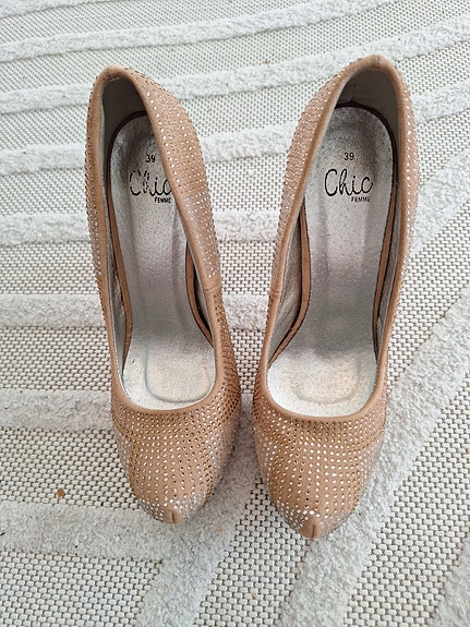 Chic femme juhlakengät