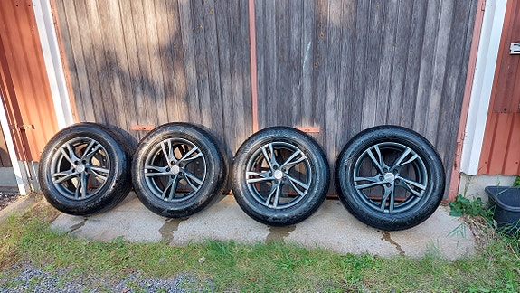 Uudenveroiset GoodYear EfficientGrip 2