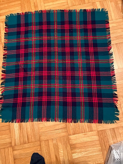 Ruudullinen huivi