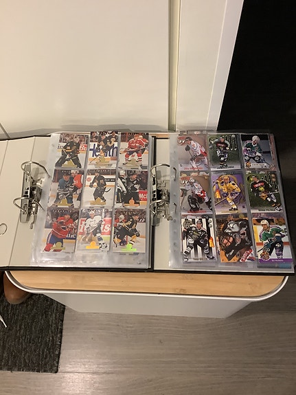 Nhl Ja Sm-Liiga Kortteja yhteensä noin 400Kpl Vuodet 1990-2000