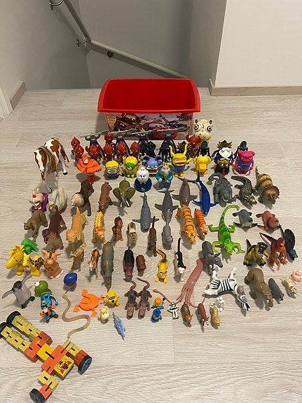 Kasa eläin figuureja