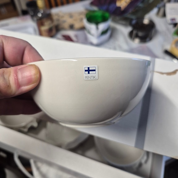 Pentik kulhosetti valkoinen