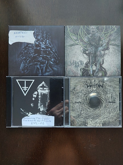 Black metal CD -levyt