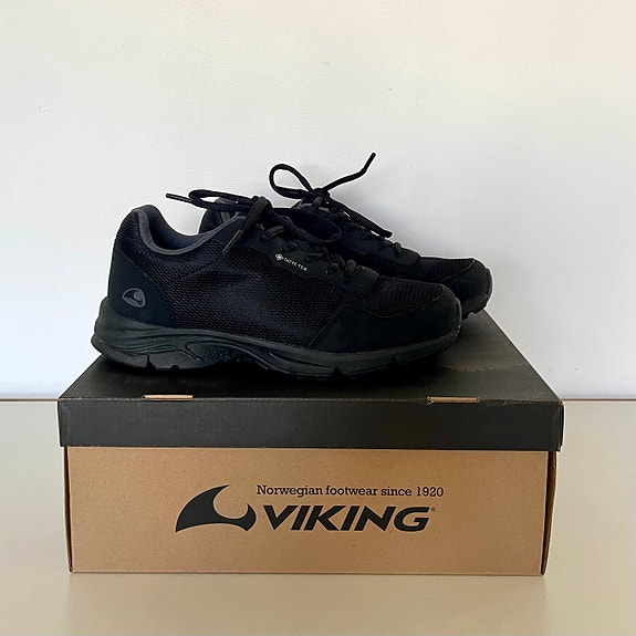 Gore-tex Viking Comfort Light GTX naisten kävelykengät 37 musta
