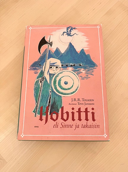 J.R.R. Tolkien - Hobitti