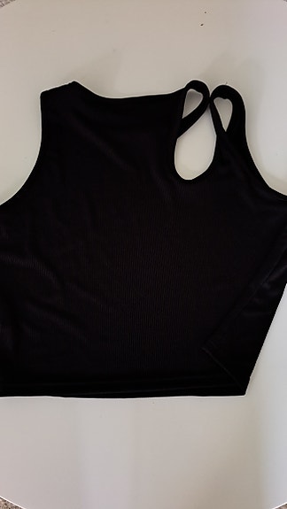 Uusi toppi XL
