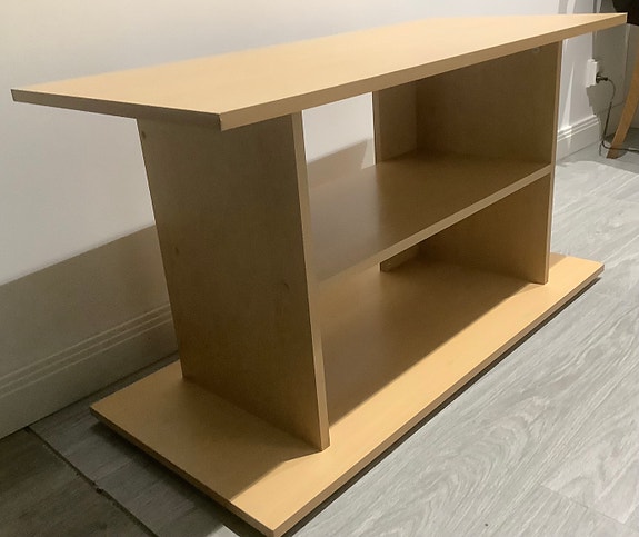 TV / Stereo taso