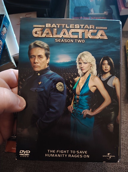 Battlestar Galactica uusi versio koko sarja