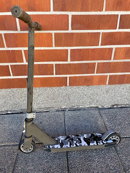 Product image 2 of 9