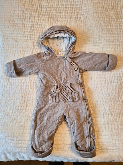 Newbie vauvan haalari koko 68 ruskea puuvilla unisex