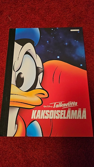 Walt Disney Aku Ankka Kaksoselämää sarjakuvakirja