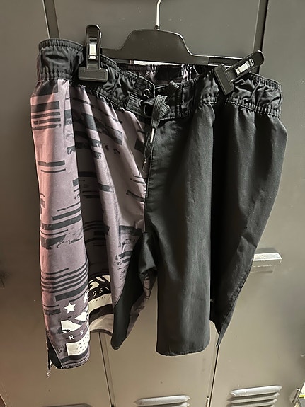 Reebok miesten shortsit L
