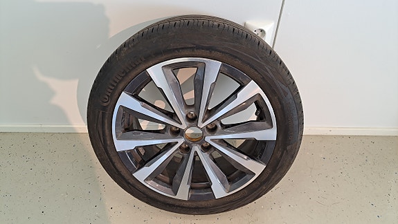 Renault Megane kesärenkaat aluvanteilla