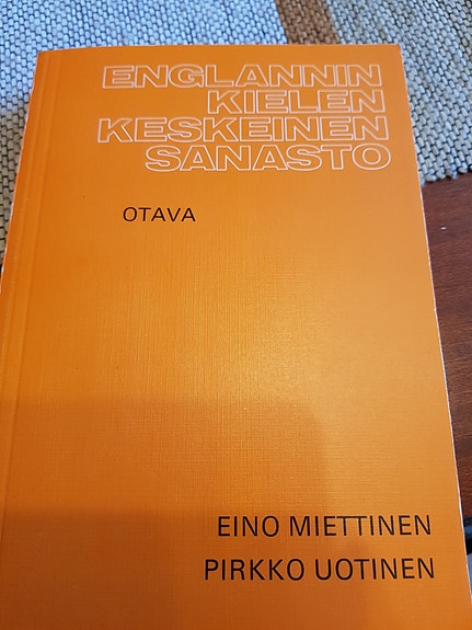 Englannin kielen keskeinen sanasto. Miettinen ym.