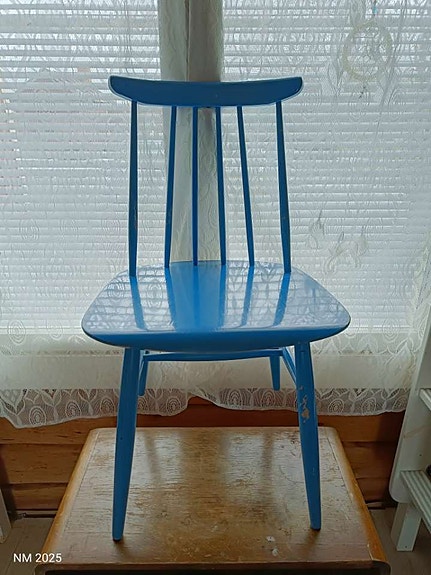 Tuoli sininen