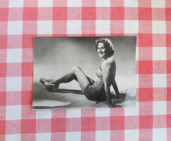 Armi Kuusela Miss Universum postikortti 1952