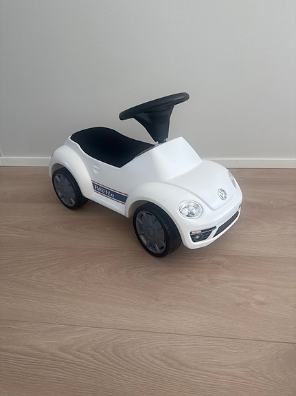 Wolkswagen Junior Beetle porkuauto
