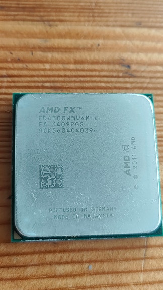 AMD FX-4300 prosessori