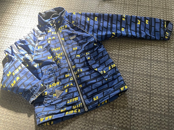 Product image 1 of 2