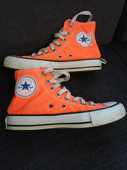Converse tennarit 37  kirkas oranssi