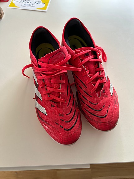 Adidas Predator Pro MG jalkapallokengät koko 40