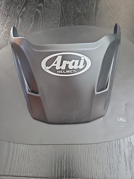 Arai kypärän lippa musta