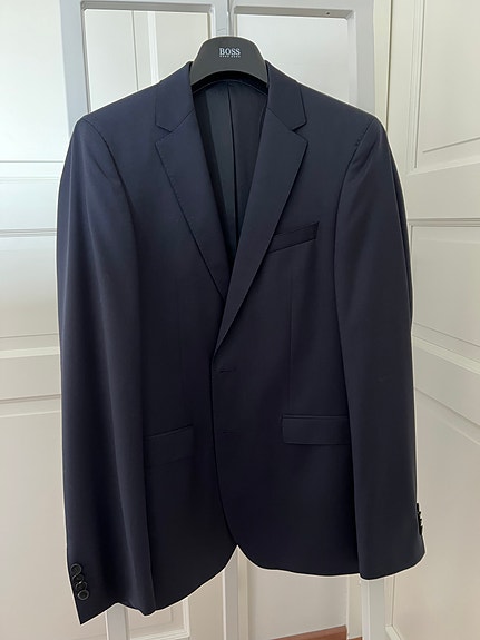 Hugo BOSS puku koko DE94