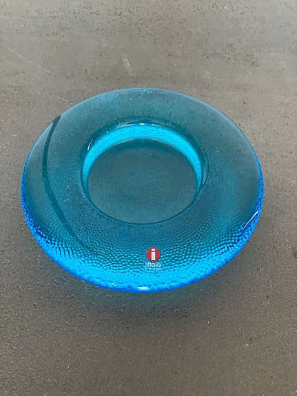 Iittala merensininen Nappi-tuikku