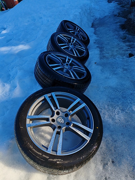 Porsche 20x9