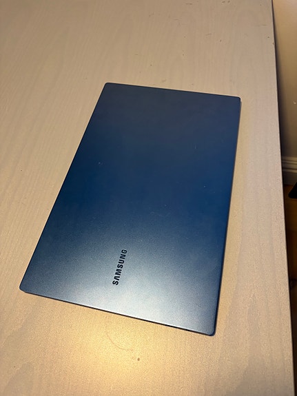 Samsung Galaxy Book Pro 15" -kannettava, Win 11 (NP950XDB-KC4SE)