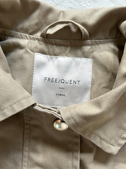 Uusi Freequent parkatakki koko XS