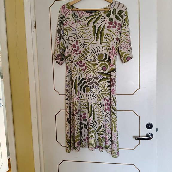 Gudrun Sjöden kesämekko