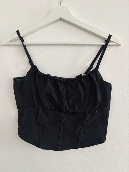 Hollister toppi, M
