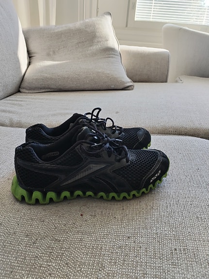 Reebok juoksukengät koko 42.5 musta–vihreä