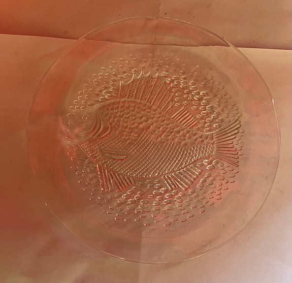 Iittala lasilautanen kalakuviointi