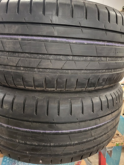 Nokian Hakka Black 2SUV pari