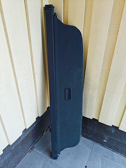 Volvo V70 tavaratilan kansi