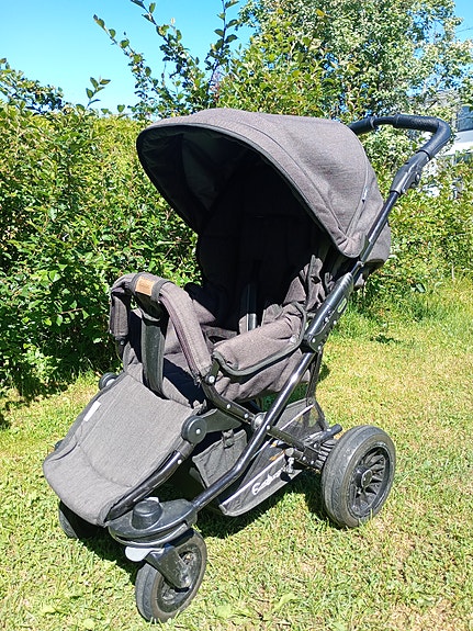 Emmaljunga Scooter 4 S Air rattaat