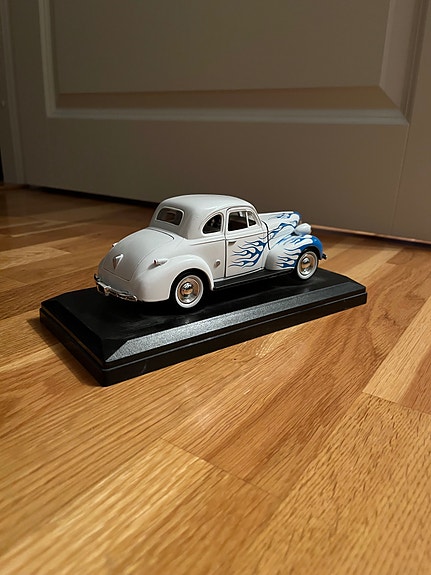 Product image 3 of 4