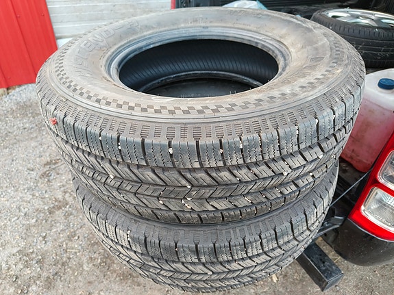 Maasturin renkaat 225/70r16