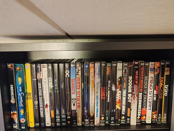 DVD elokuvia / sarjoja