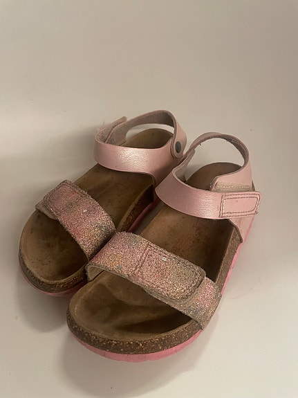 Superfit sandaalit koko 27