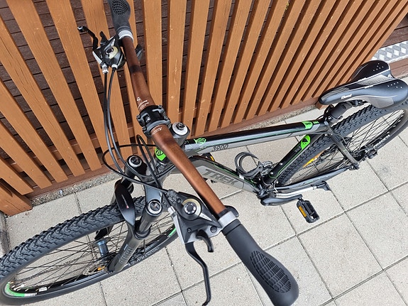 Nuorten maastopyörä S