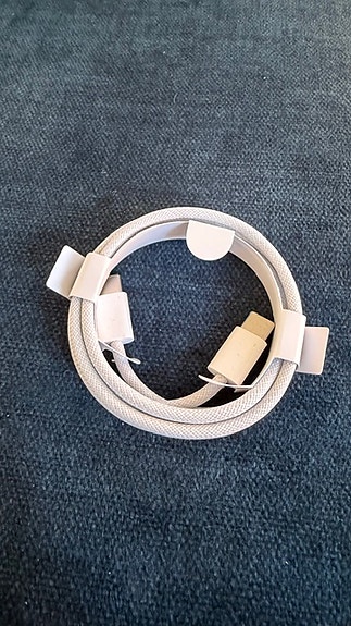Apple USB-C punottu kaapeli 1m