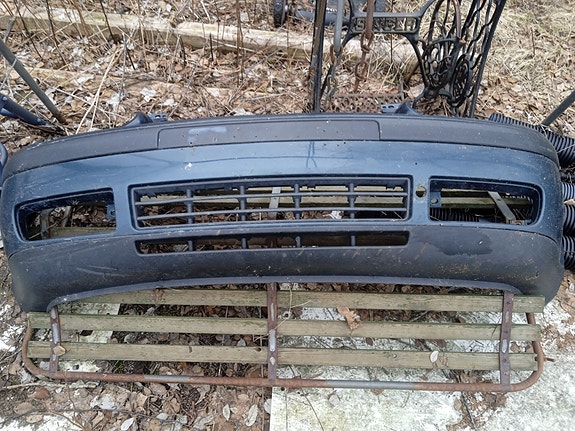 Vw golf iv etupuskuri