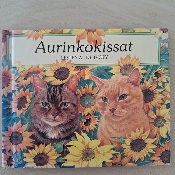 Kissa -kirja ja -palapeli
