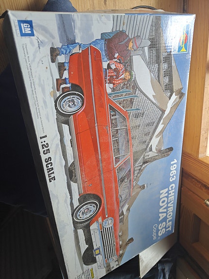 1963 Chevrolet Nova SS Coupé pienoismalliauto 1:25